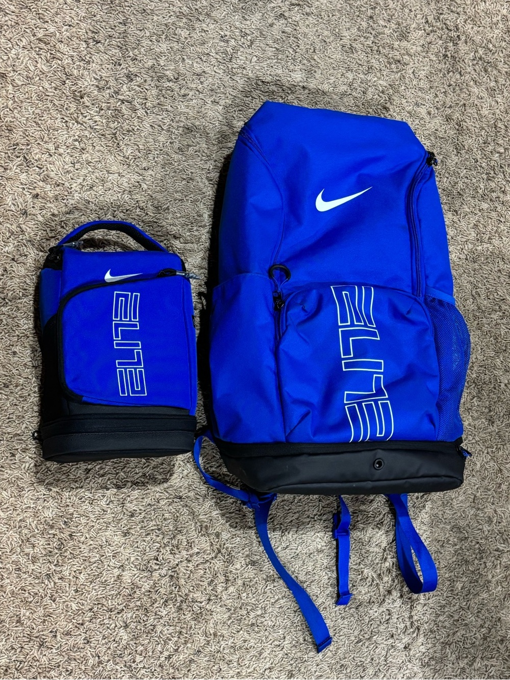 Nike Blue ELITE Backpack with Matching Lunch Bag - Picture 3 of 7